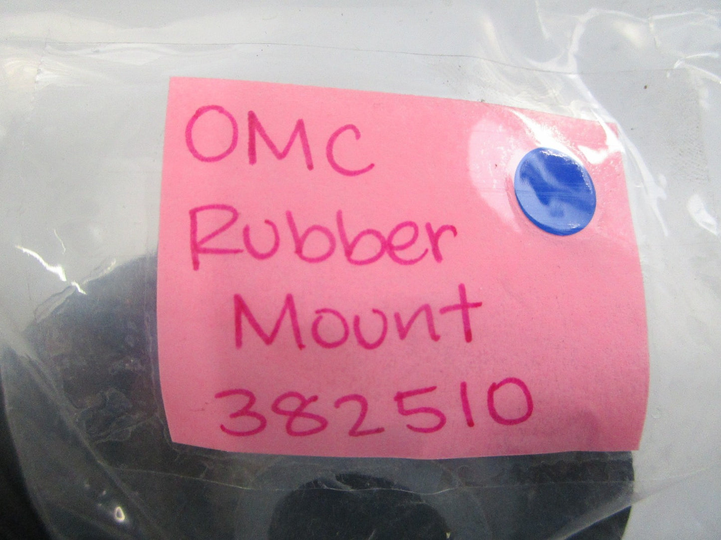 *NEW OEM* (LOT OF 2) 0810 OMC Johnson Evinrude Rubber Mount 382510 0382510