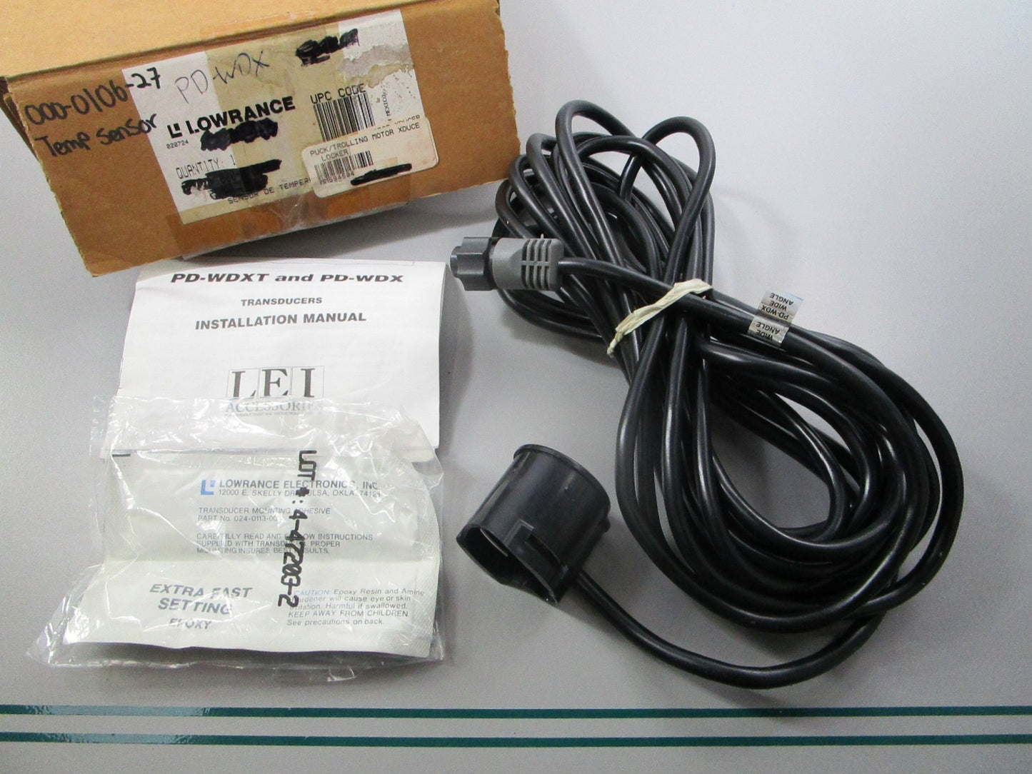 NEW OEM PF-WDX Lowrance Wide Angle Transducer 0810