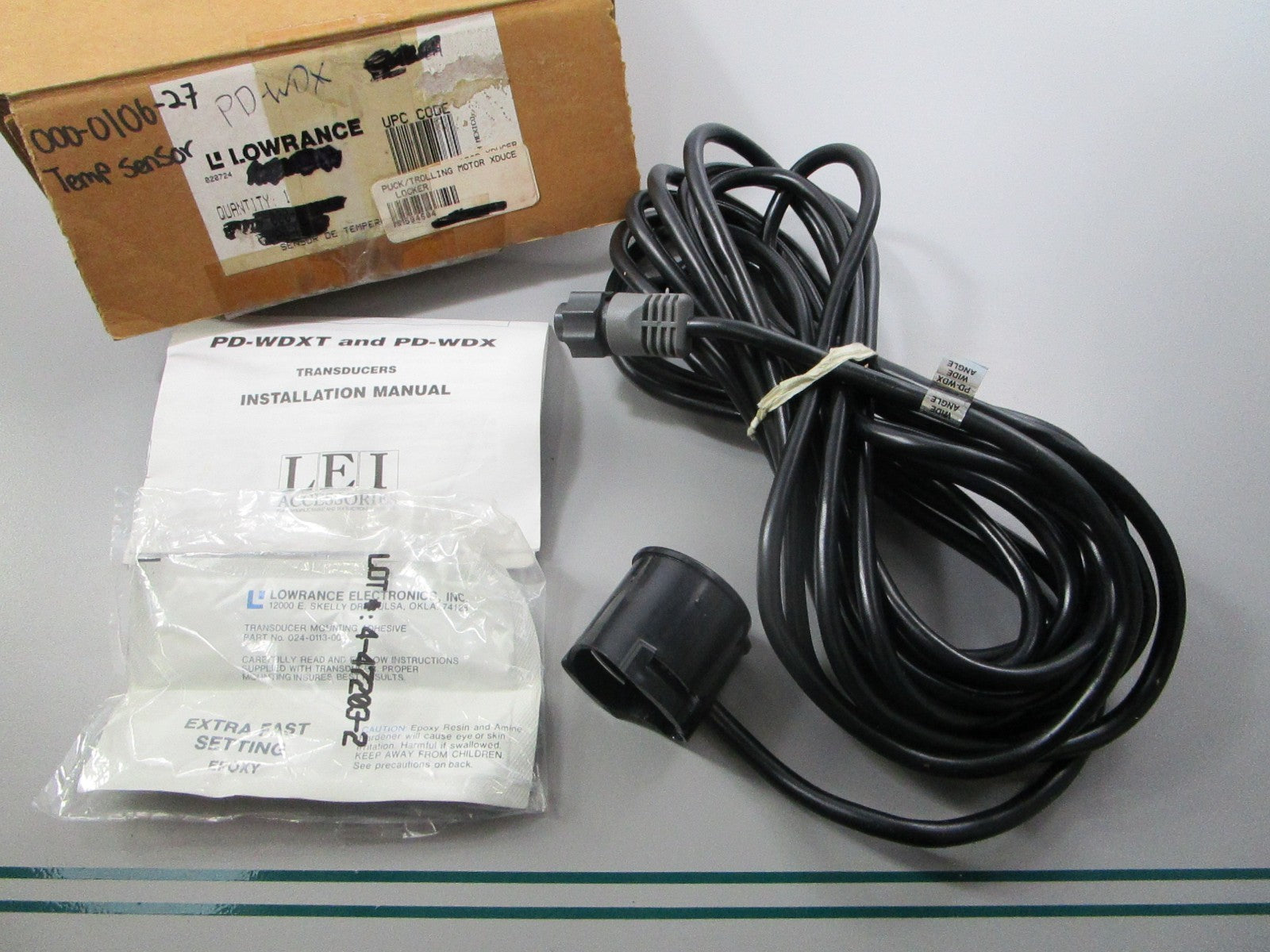 NEW OEM PF-WDX Lowrance Wide Angle Transducer 0810