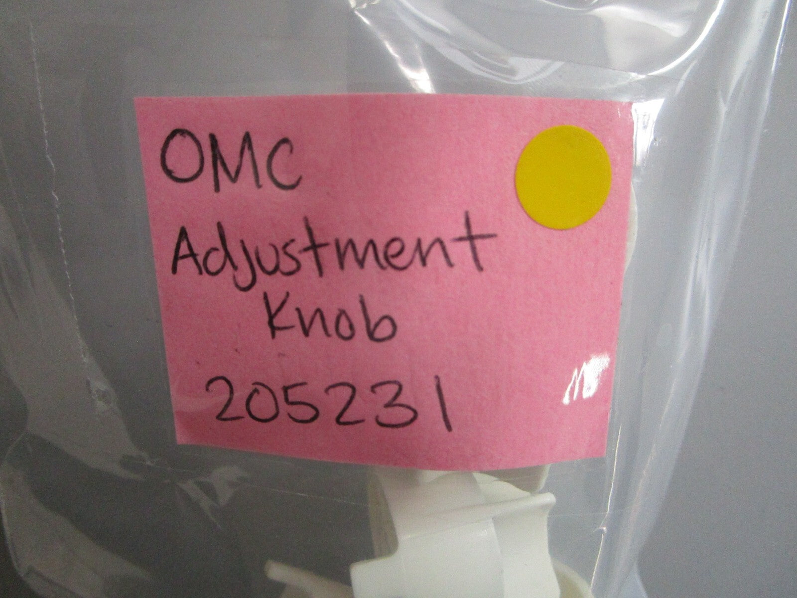 *NEW OEM* 0820 OMC Johnson Evinrude Adjustment Knob 205231 0205231