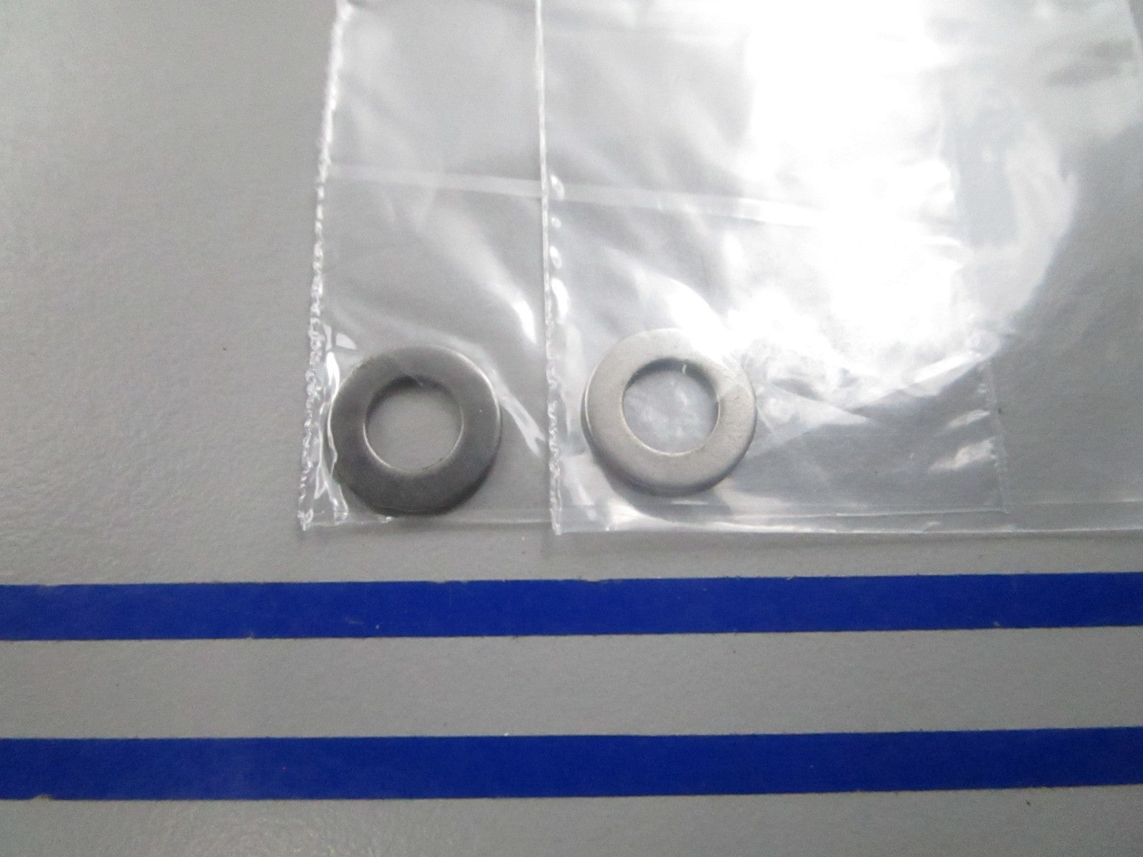 NEW OEM (LOT OF 2) 303715 0303715 OMC Johnson Evinrude Washer 0810