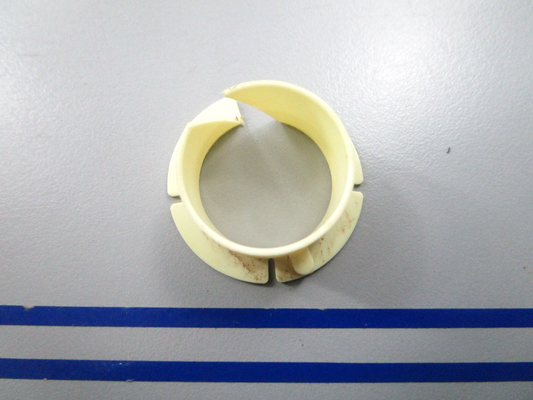 NEW OEM 309671 0309671 OMC Johnson Evinrude Bushing 0810