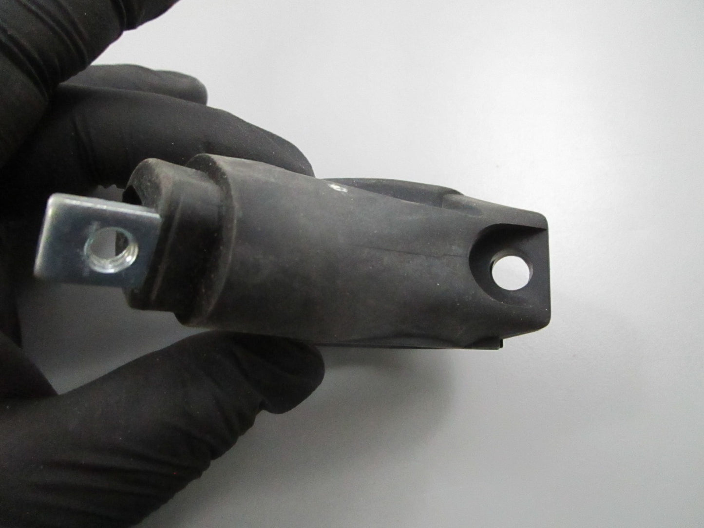 *NEW OEM* 0810 Honda Turn Signal Mount 33490-MN0-003