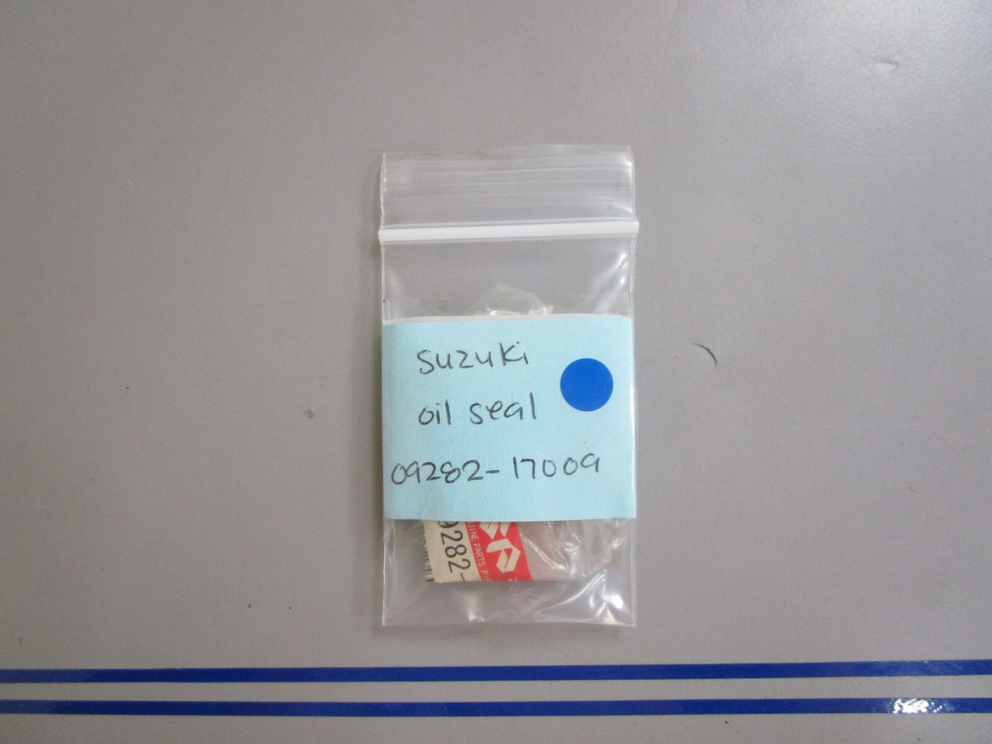 *NEW OEM* 0770 Suzuki Oil Seal 09282-17009