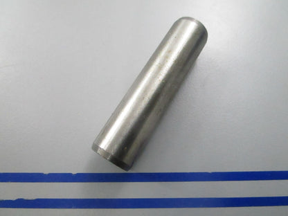 *NEW OEM* 0810 Volvo Penta Valve Guide 3547603