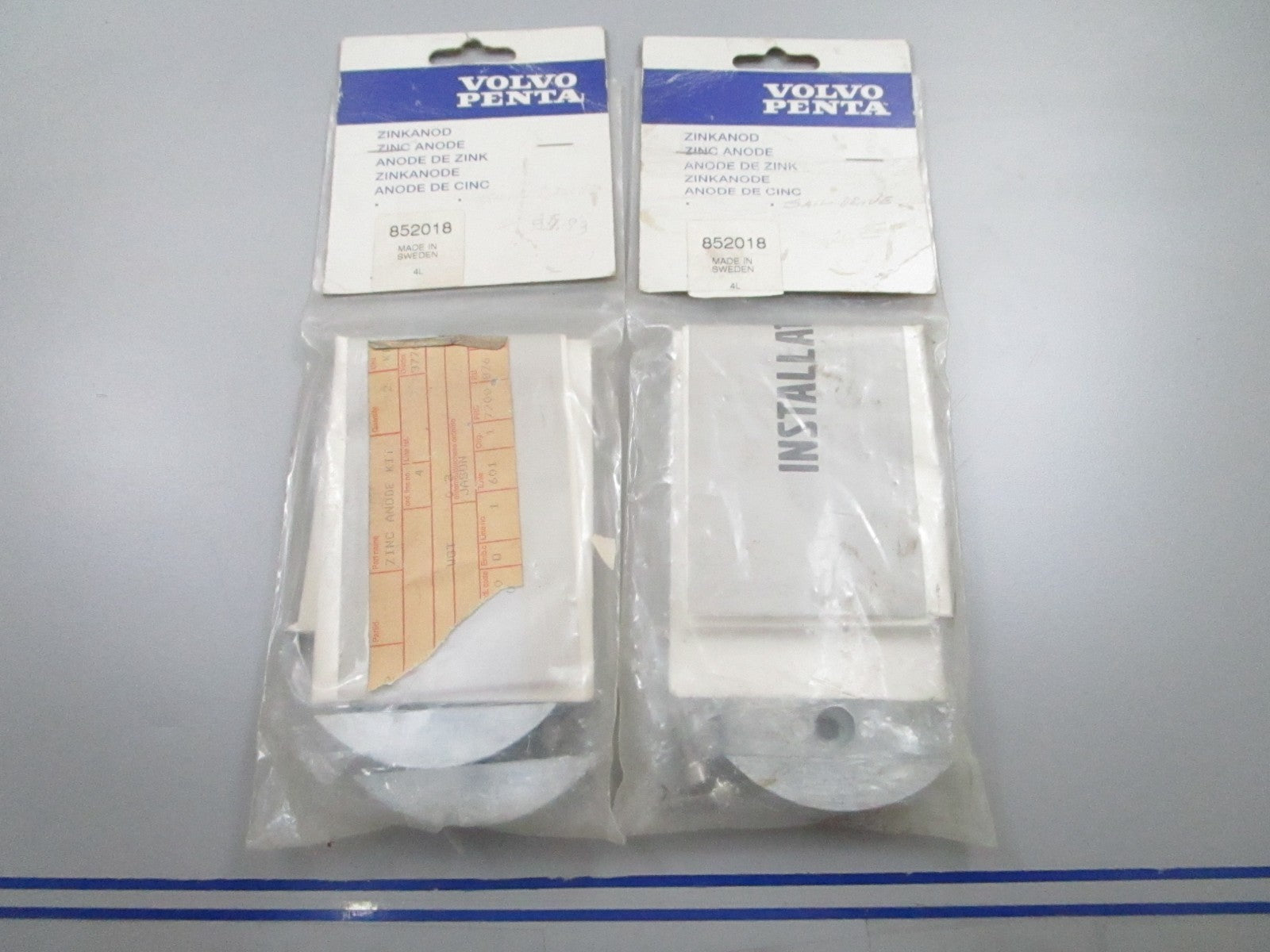*NEW OEM* (LOT OF 2) 0810 Volvo Penta Zinc Anode Kit 852018