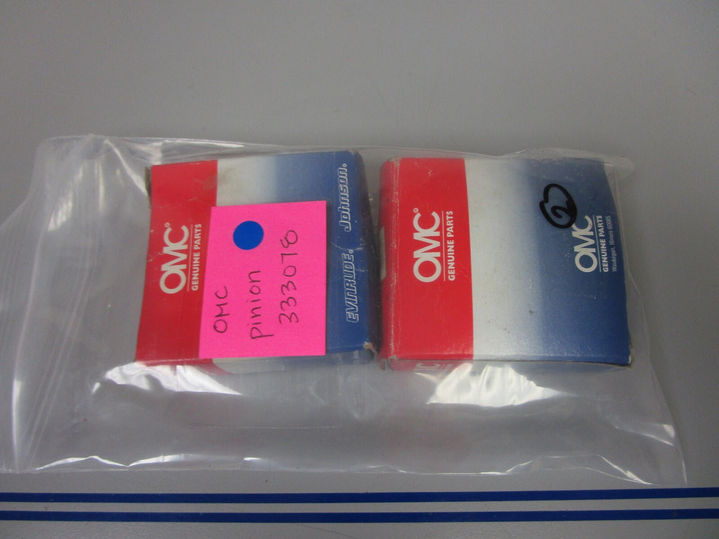 *NEW OEM* 0810 OMC Johnson Evinrude Pinion 333078 0333078