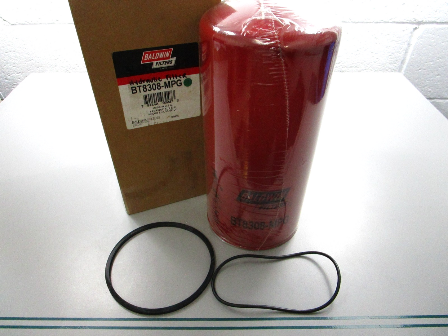 NEW BT8308-MPG Baldwin Hydraulic Filter0810