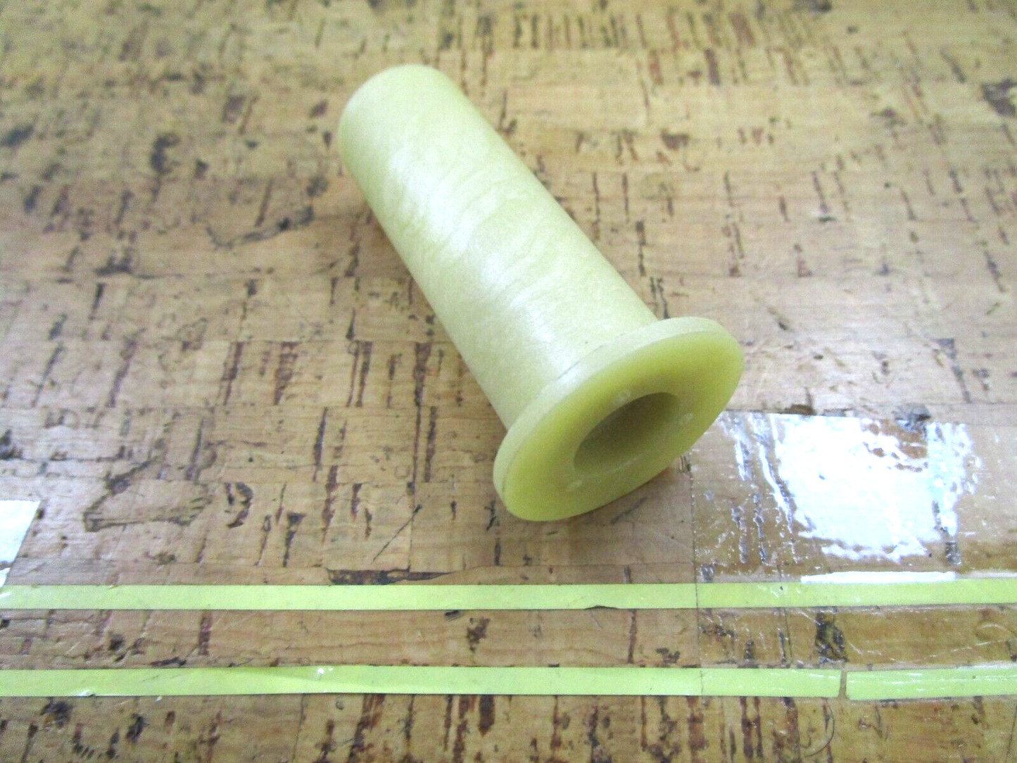 *NEW OEM* 0750 OMC Johnson Evinrude BUSHING 325914 0325914