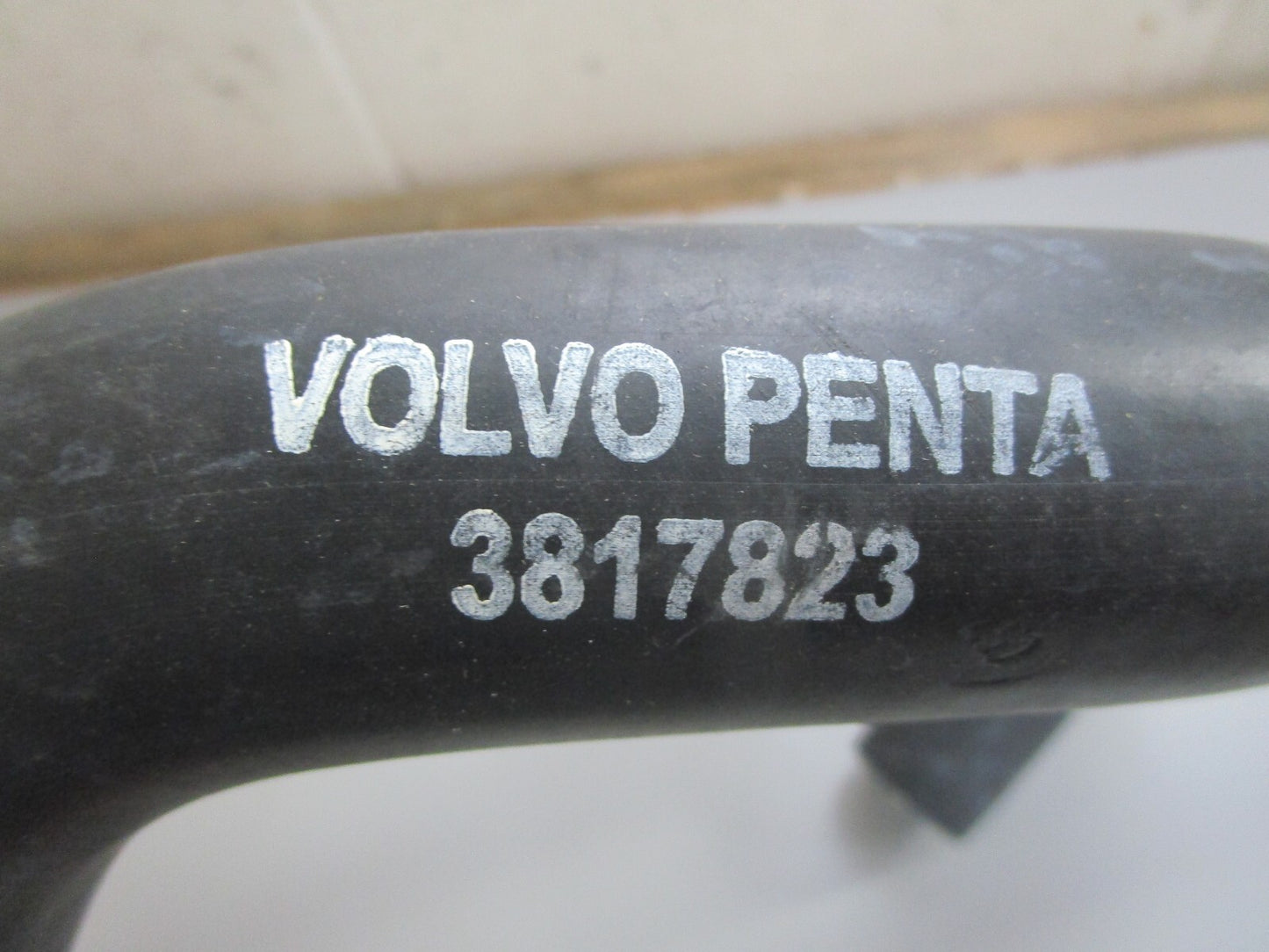 *NEW OEM* 0820 Volvo Penta Hose 3817823