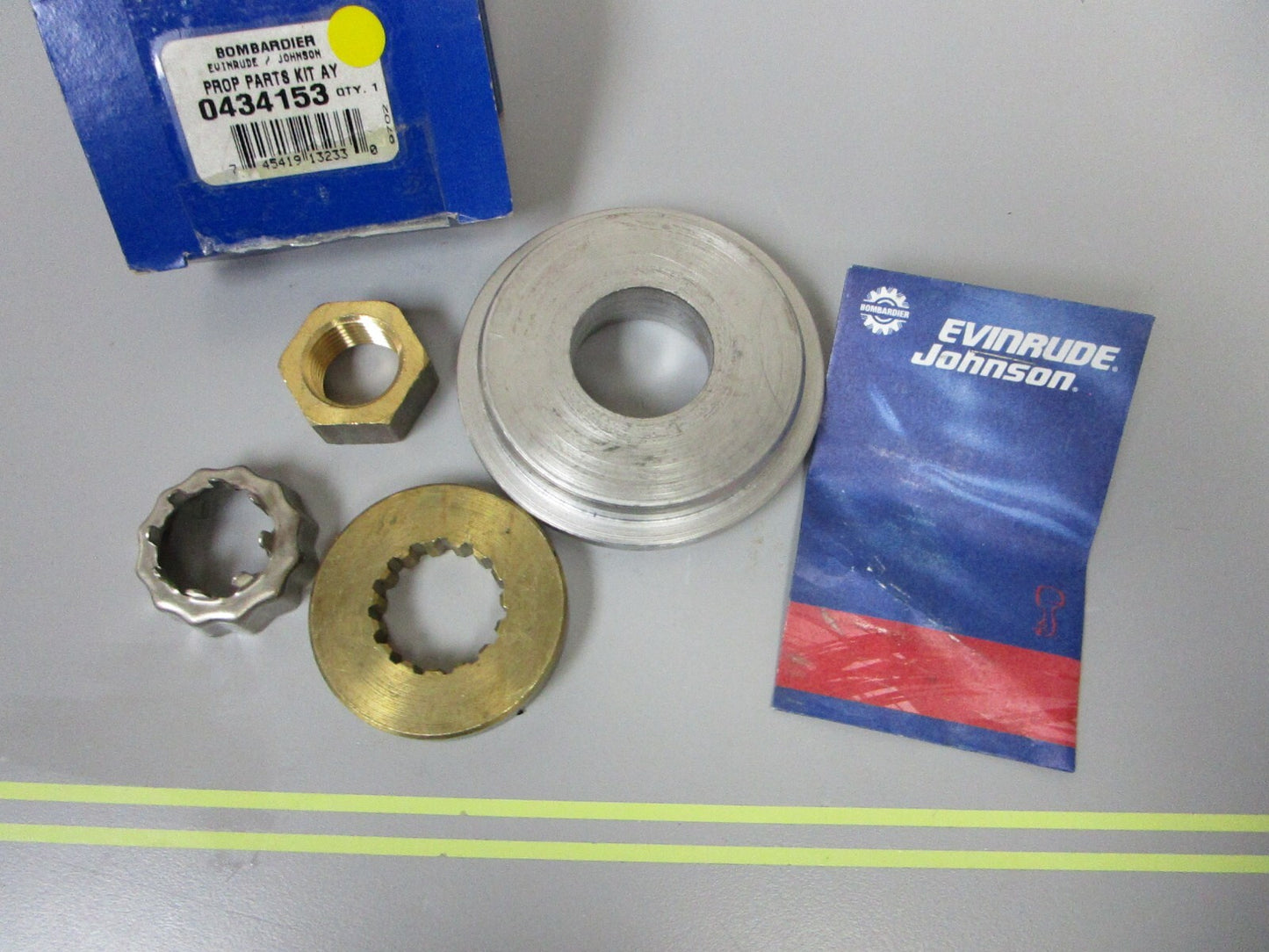 *NEW OEM* 0810 OMC Johnson Evinrude Prop Parts & Kit Assembly 434153 0434153