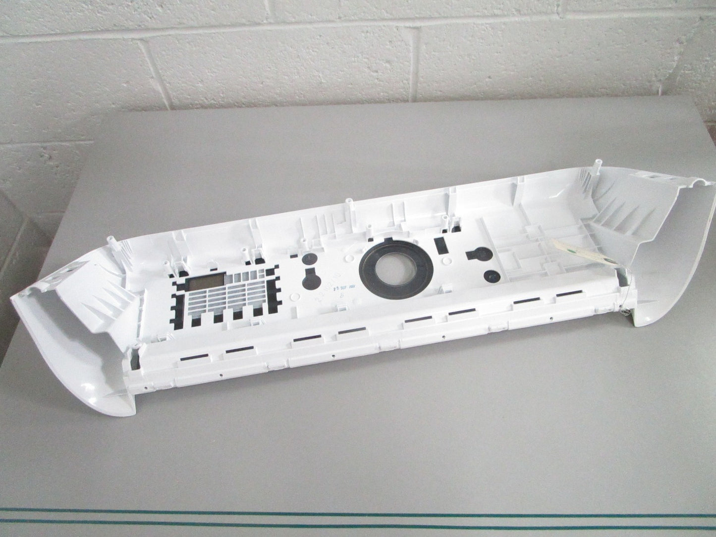 NEW OEM AGL76194001 LG Front Panel Assy 0820
