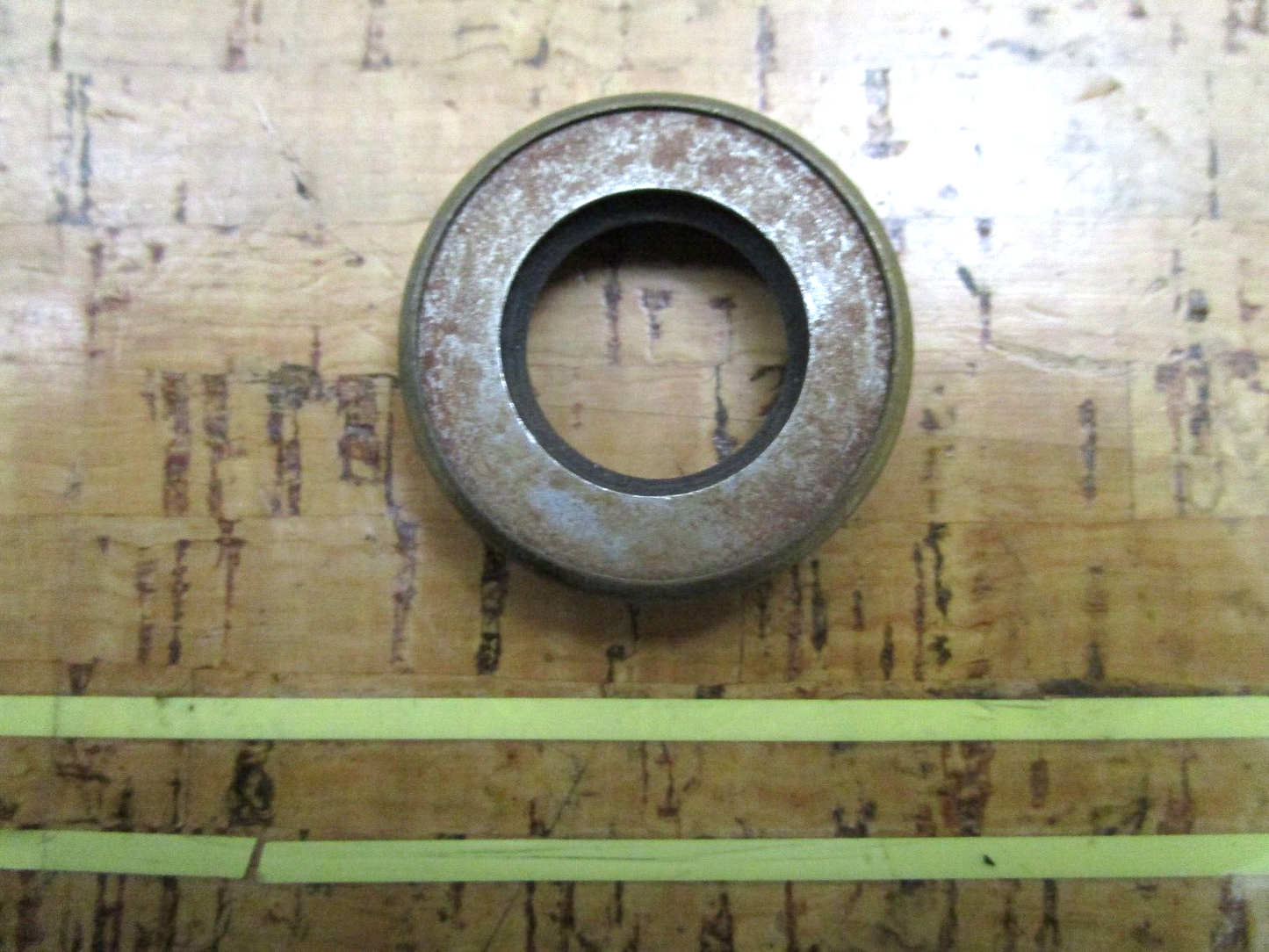 *NEW OEM* 0750 OMC Johnson Evinrude OIL RETAINER 307115 0307115