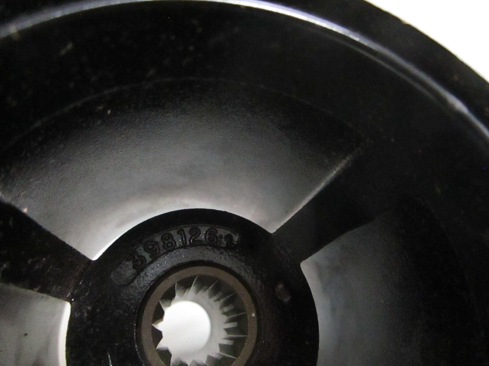 *NEW OEM* 0820 OMC Johnson Evinrude 9.9-15HP 10×7 Propeller 398126 0398126