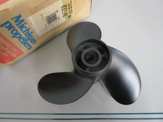 NEW 032140 Michigan Wheel 9 × 10.5 Propeller 0820