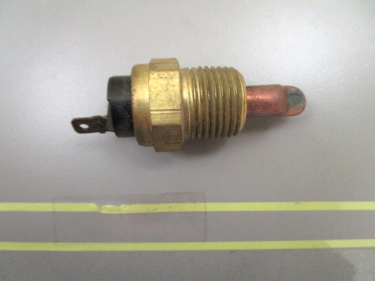 *NEW OEM* 0750 OMC Johnson Evinrude HEAT SENSOR SWITCH 379756 0379756