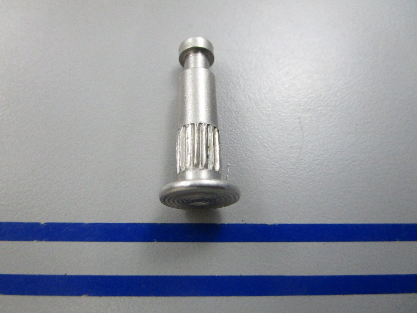 NEW OEM 17-822456 1 Mercury Quicksilver Cable Retain Pin 0810