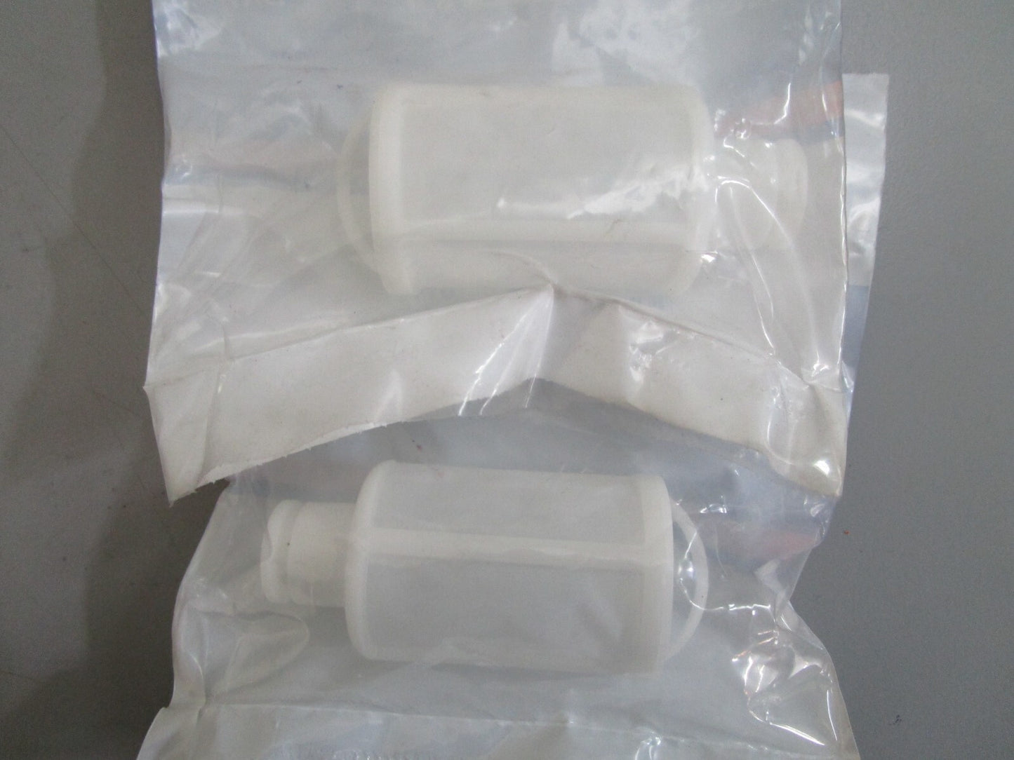 *NEW OEM* (LOT OF 2) 0810 OMC Johnson Evinrude Fuel Filter Ay 438624 0438624