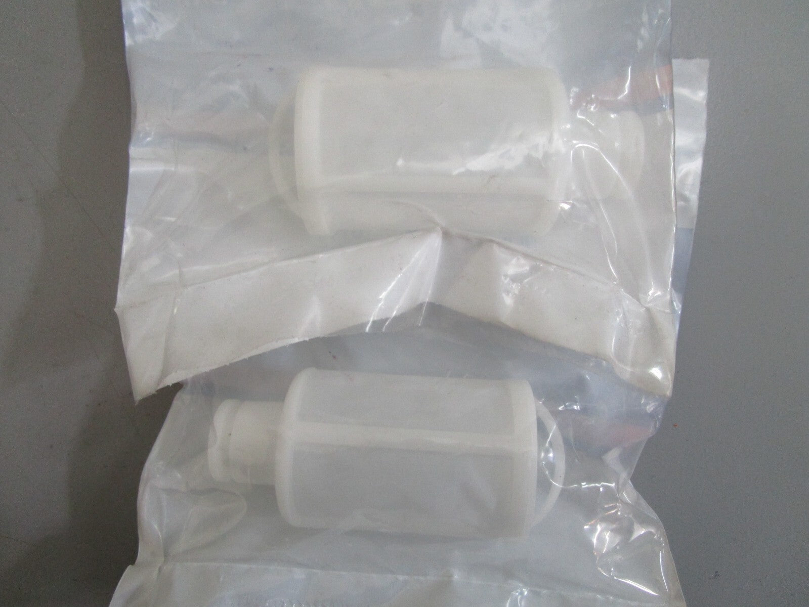 *NEW OEM* (LOT OF 2) 0810 OMC Johnson Evinrude Fuel Filter Ay 438624 0438624