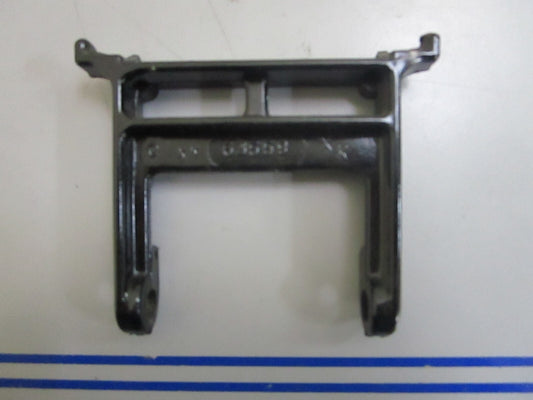 *NEW OEM* 0810 Mercury Quicksilver Bracket 63559