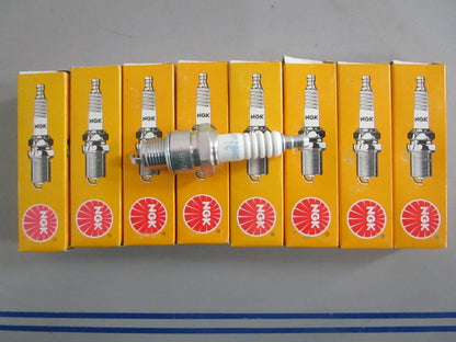 NEW OEM (LOT OF 8) BPZ8HS-15 NGK Spark Plug 0820