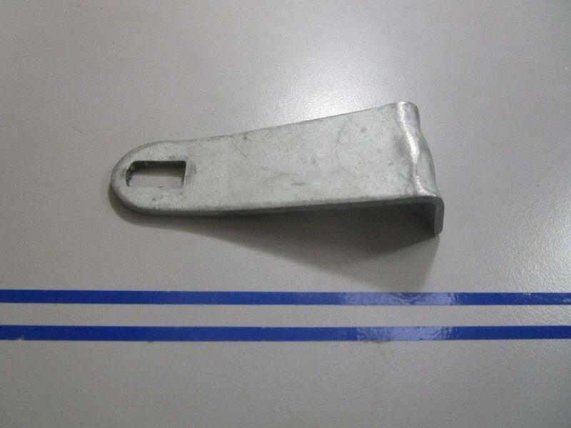 *NEW OEM* 0770 Suzuki Rear Hook 61631-87D00
