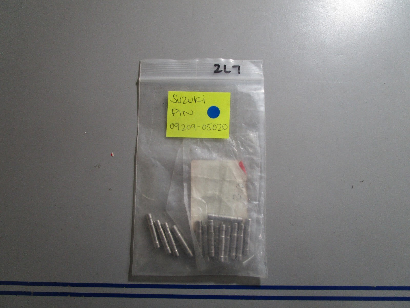 *NEW OEM* (LOT OF 7) 0810 Suzuki Pin 09209-05020