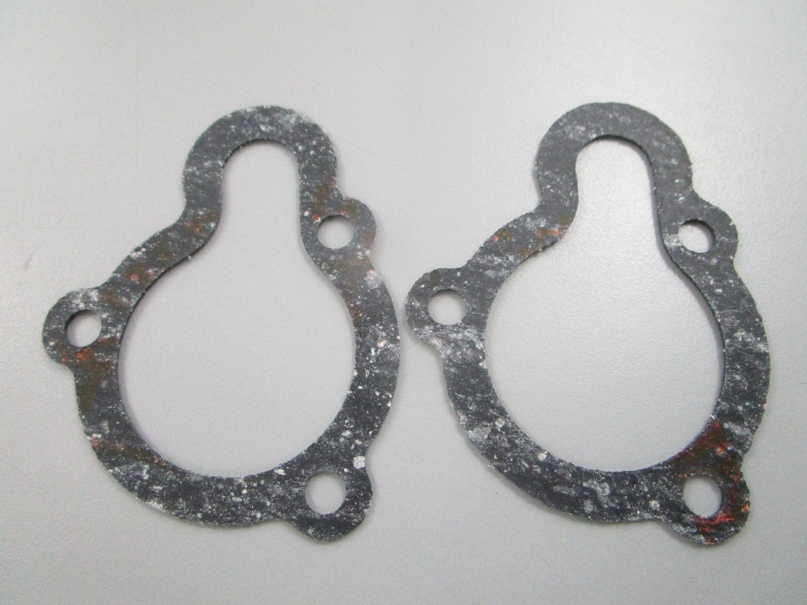 NEW OEM (LOT OF 2) 17685-95500 Yamaha Gasket 0810