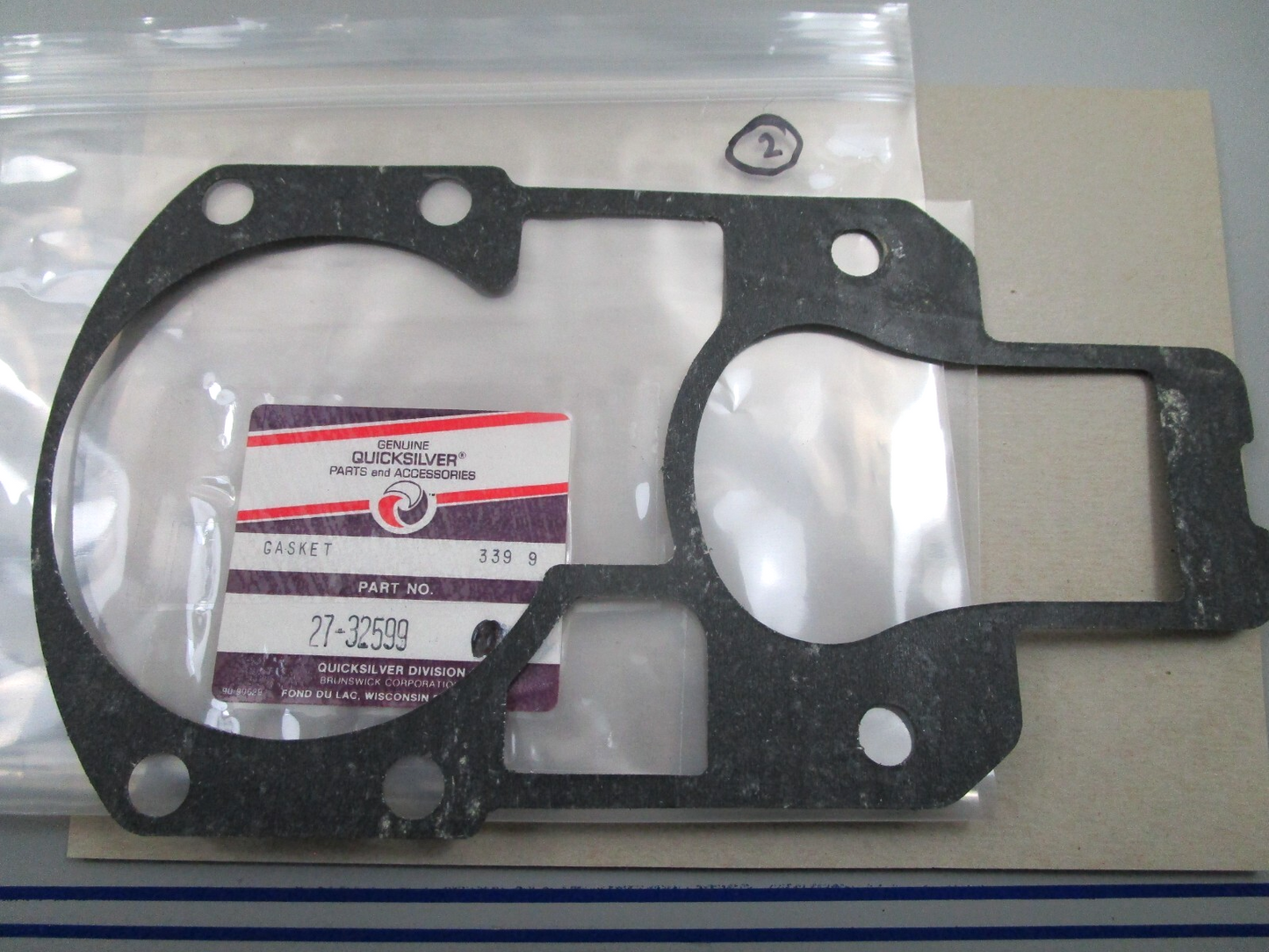 *NEW OEM* 0810 Mercury Quicksilver Gasket 27-32599