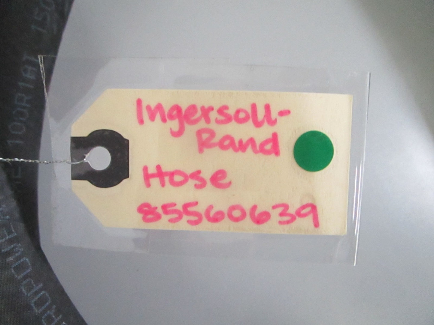 Ingersoll-Rand 85560639 Screw Air Compressor Hose Assy NEW OEM 0820