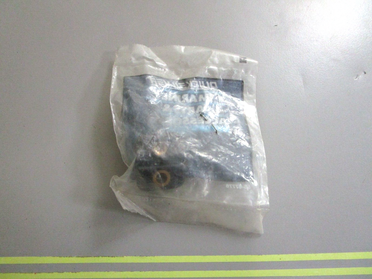 *NEW OEM* 0750 Mercury Quicksilver TERMINAL BLOCK 86-66986