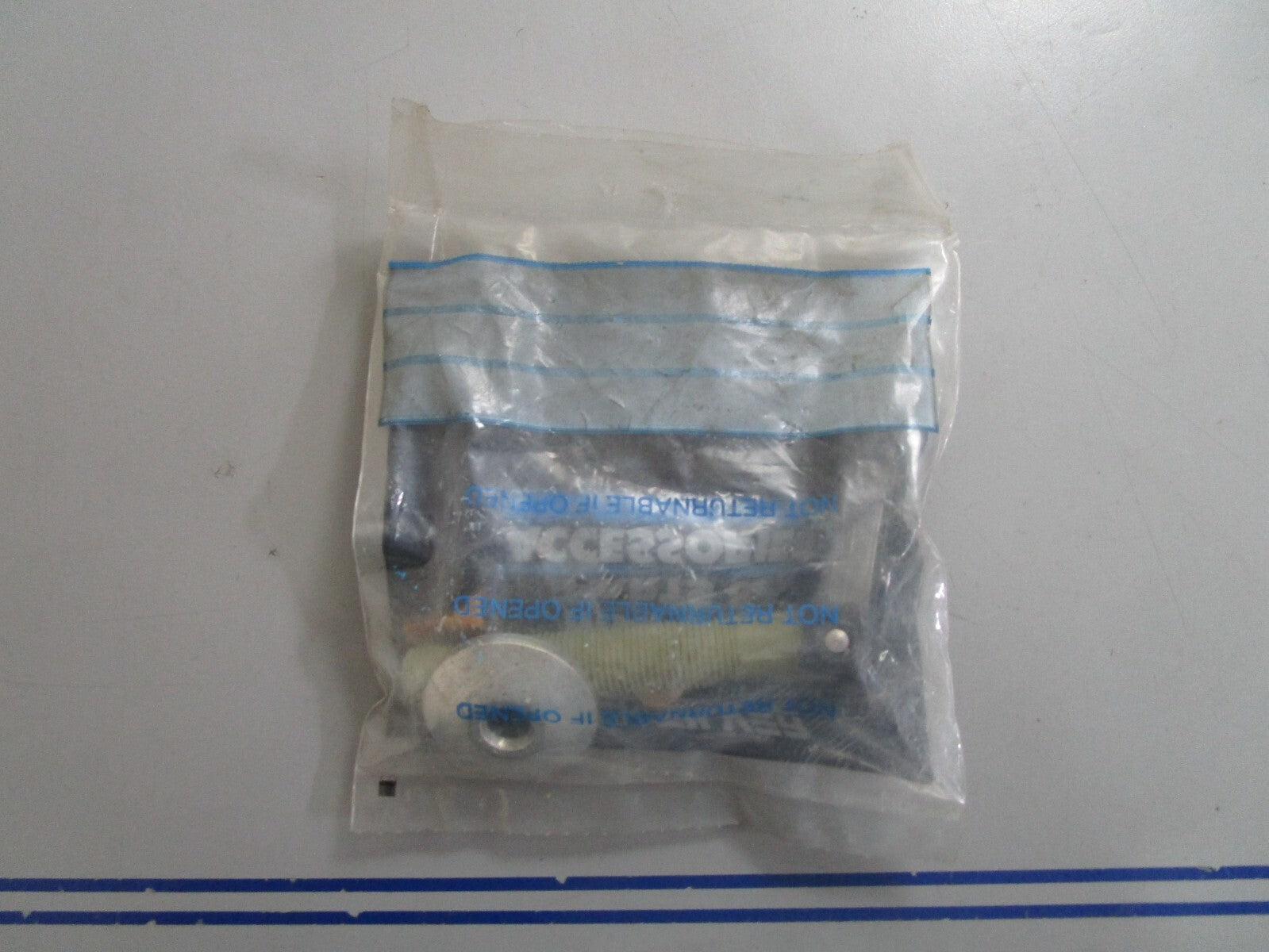 *NEW OEM* 0810 Mercury Quicksilver Thumb Screw Clamp Assembly 10-77190A4