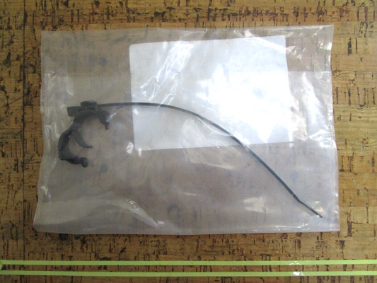*NEW OEM* 0810 OMC Johnson Evinrude Clip & Tie Strap Assembly 5009376