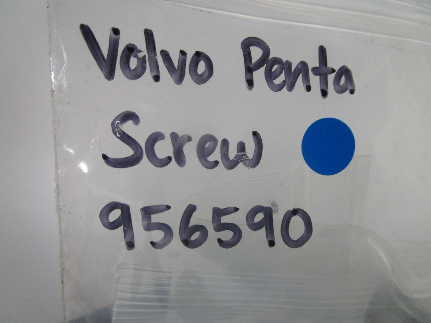*NEW OEM* 0810 Volvo Penta Hex Socket Screw 956590