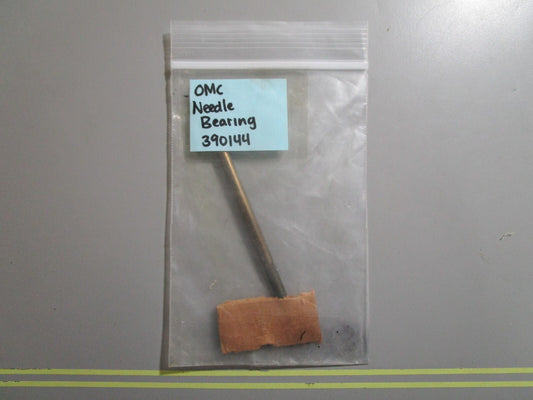 *NEW OEM* 0810 OMC Johnson Evinrude Needle Bearing 390144 0390144