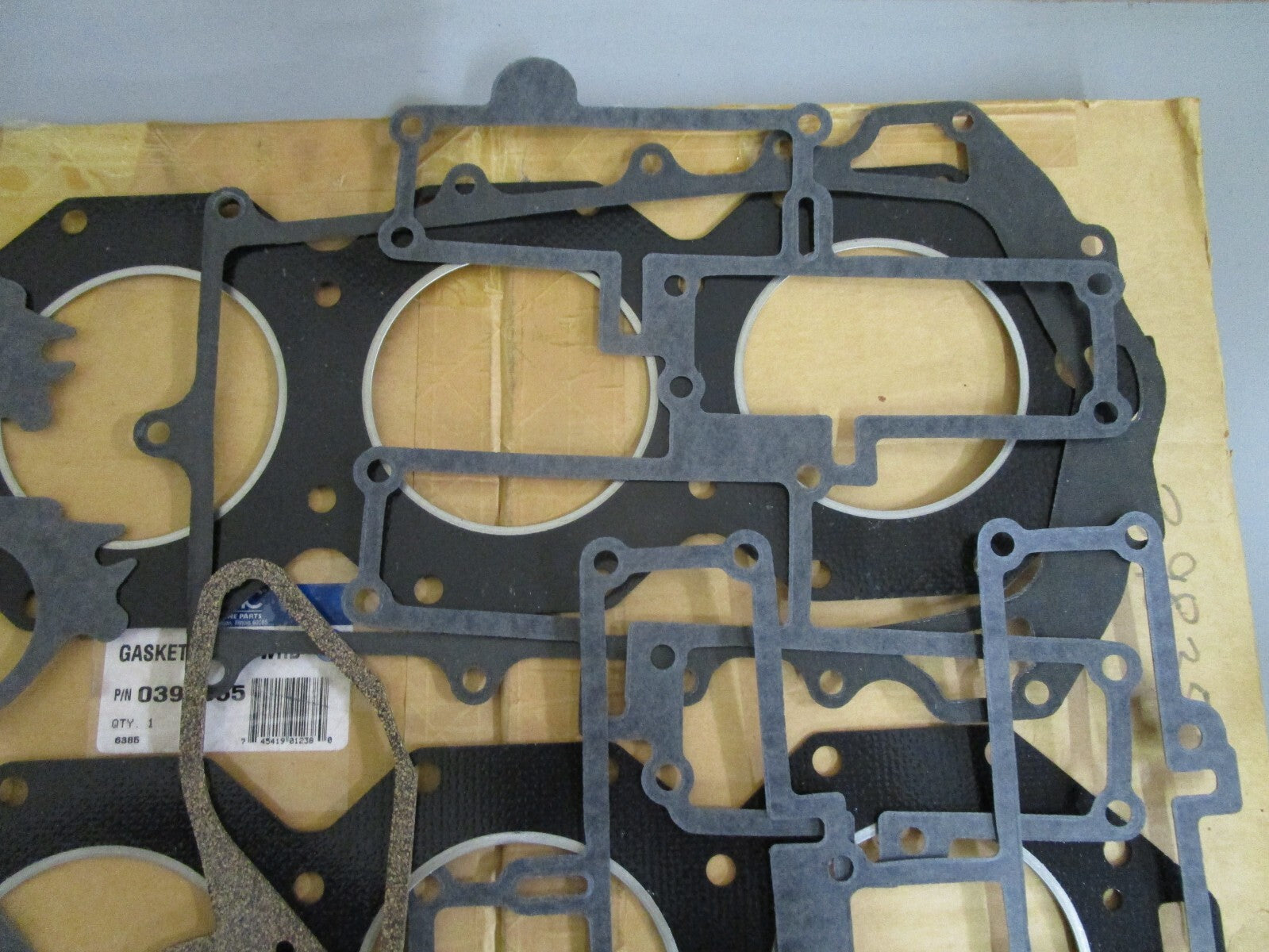 *NEW OEM* 0820 OMC Johnson Evinrude Powerhead Gasket Set 398355 0398355