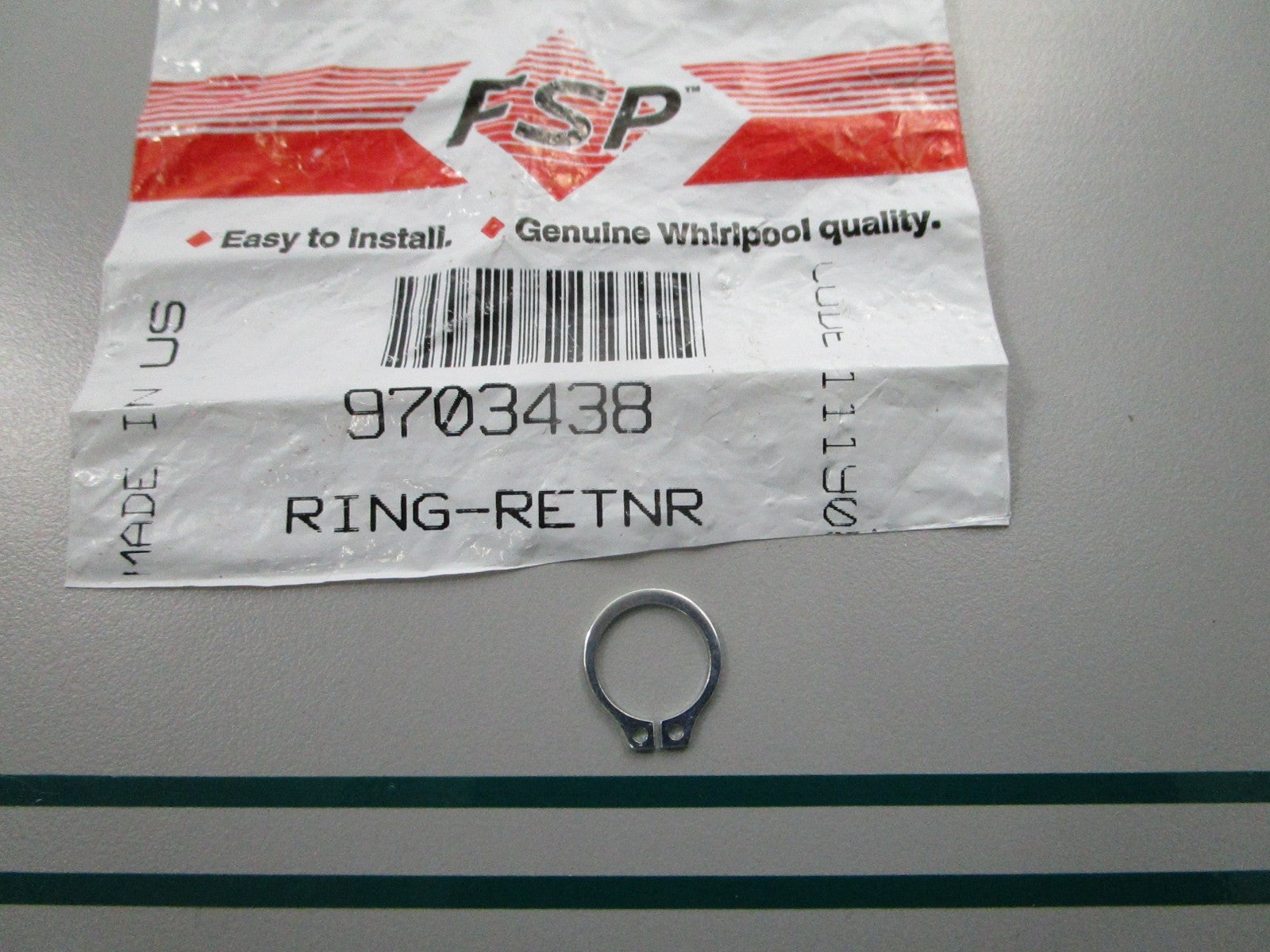 NEW OEM 9703438 Whirlpool Retainer Ring 0810