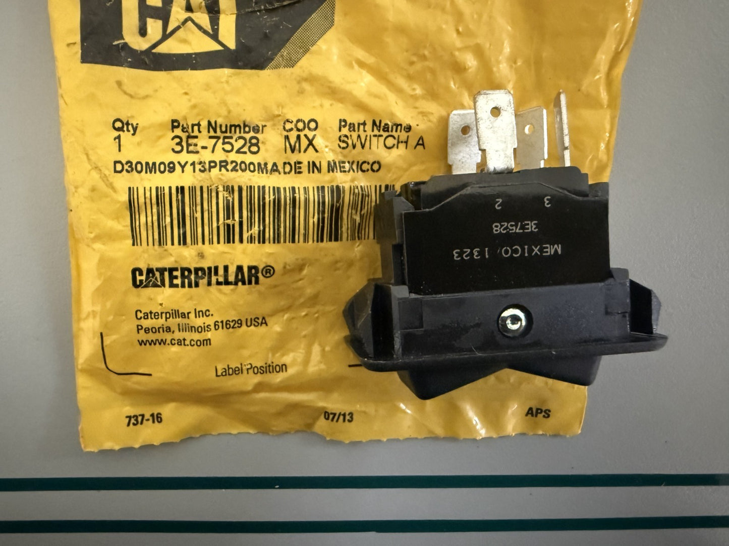 NEW OEM 3E-7528 CAT Switch 0820