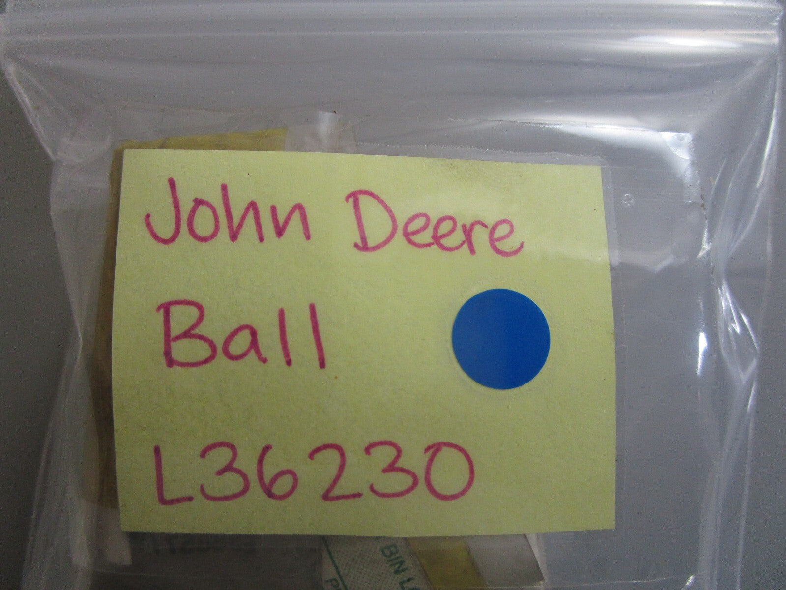 *NEW OEM* 0810 John Deere Ball L36230
