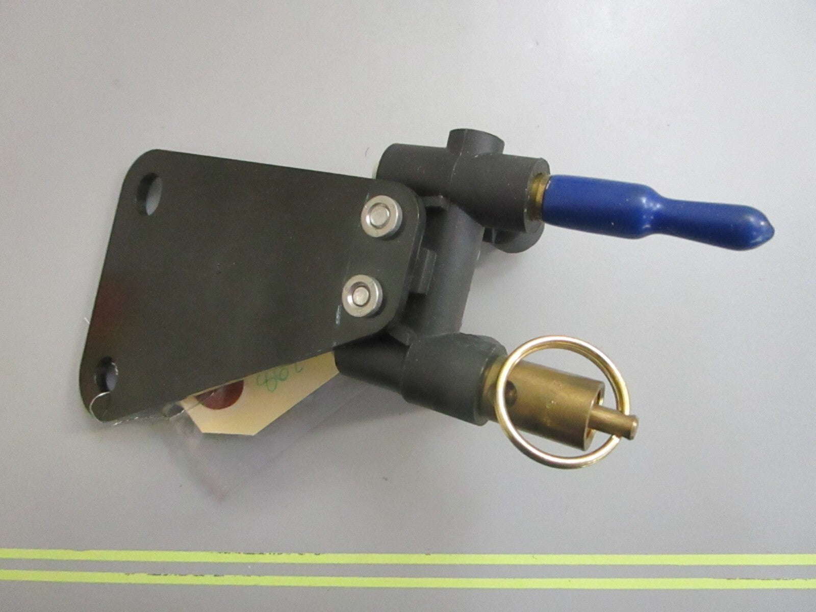 *NEW OEM* 0820 Mercury Quicksilver Air Valve Ay 862969A2