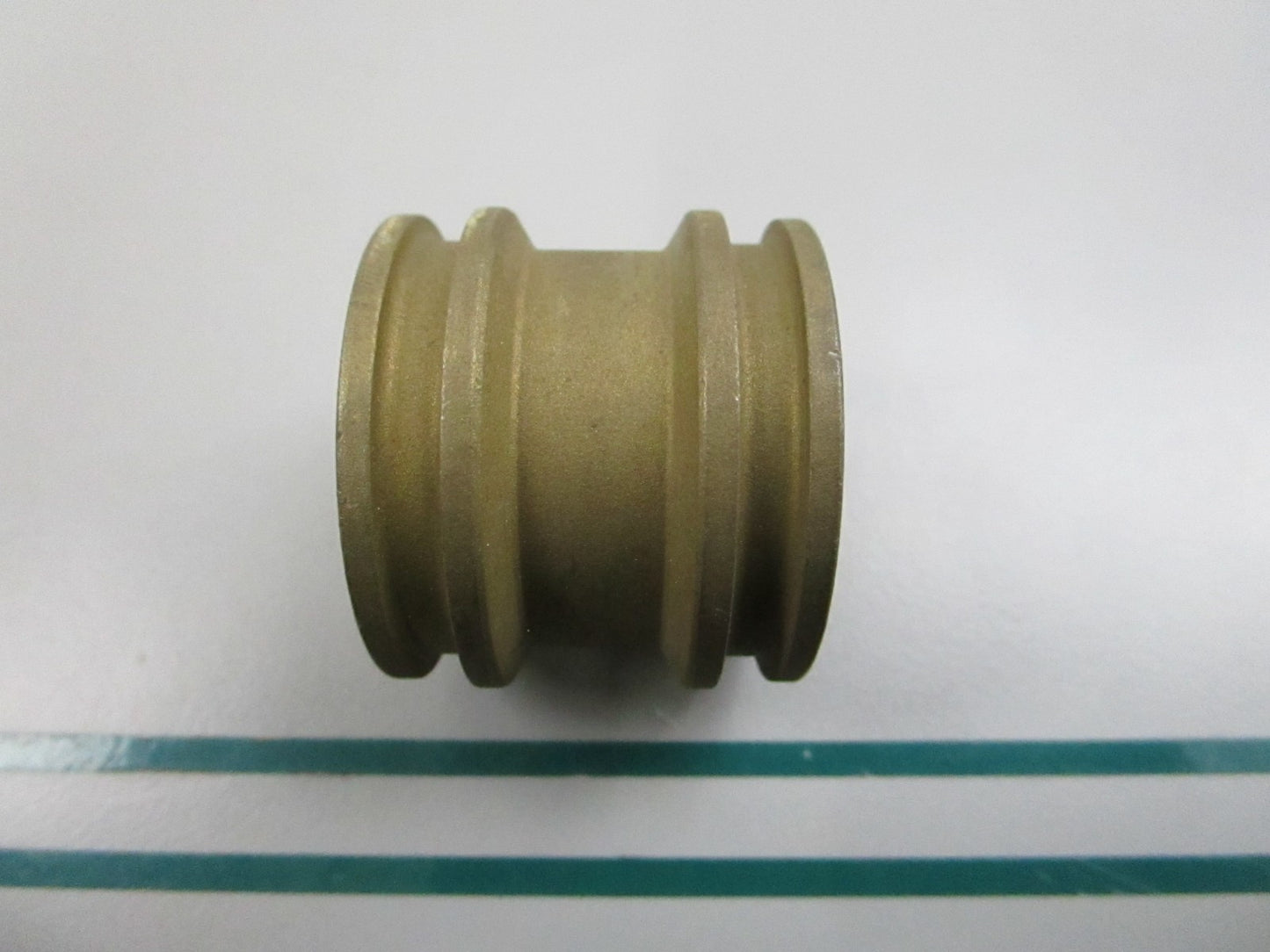 NEW OEM 842966 Volvo Penta Pipe Seal 0810