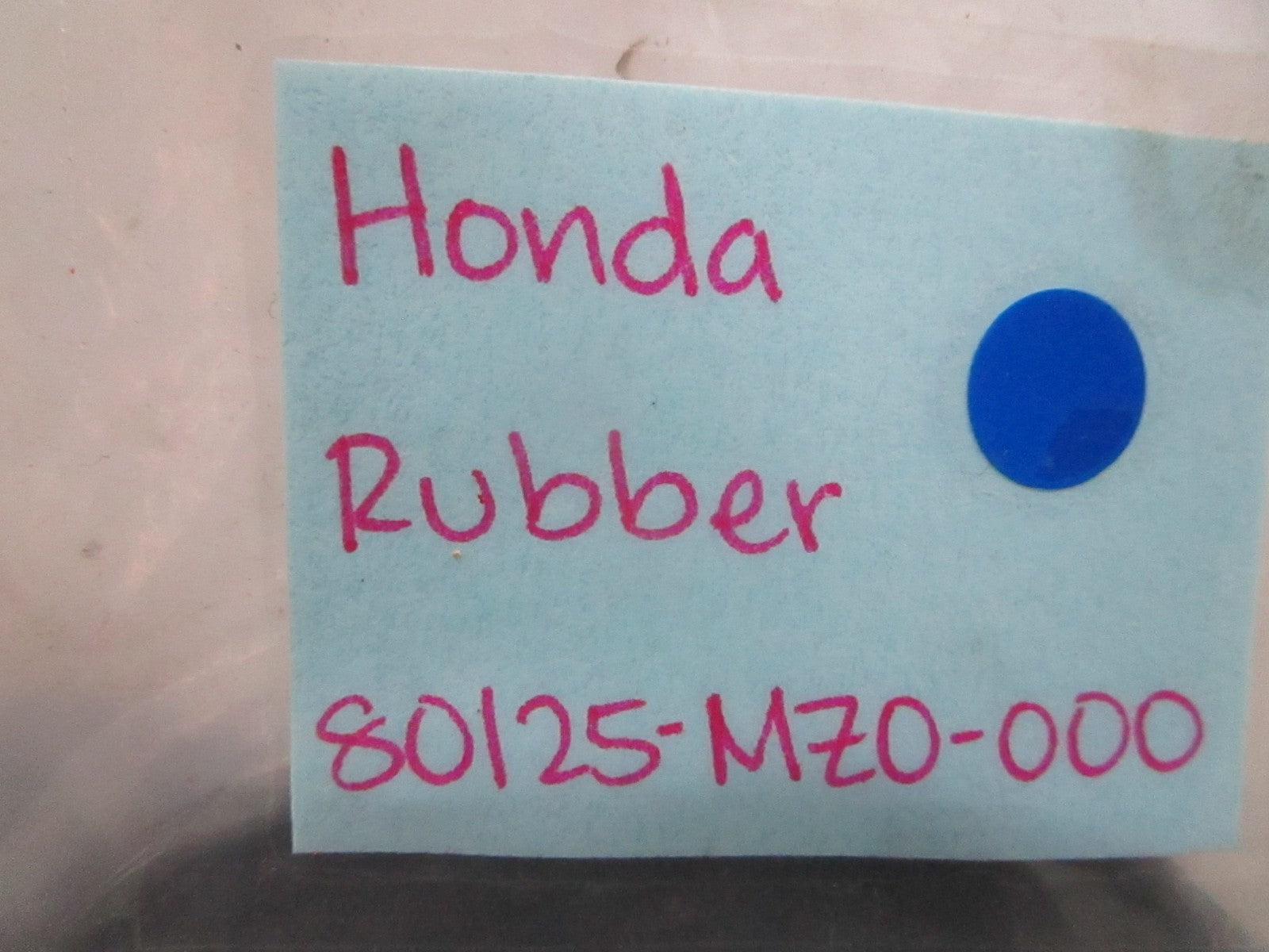 *NEW OEM* 0810 Honda Rubber 80125-MZ0-000