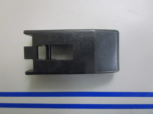 *NEW OEM* 0820 OMC Johnson Evinrude Cowl Latch 335207 0335207