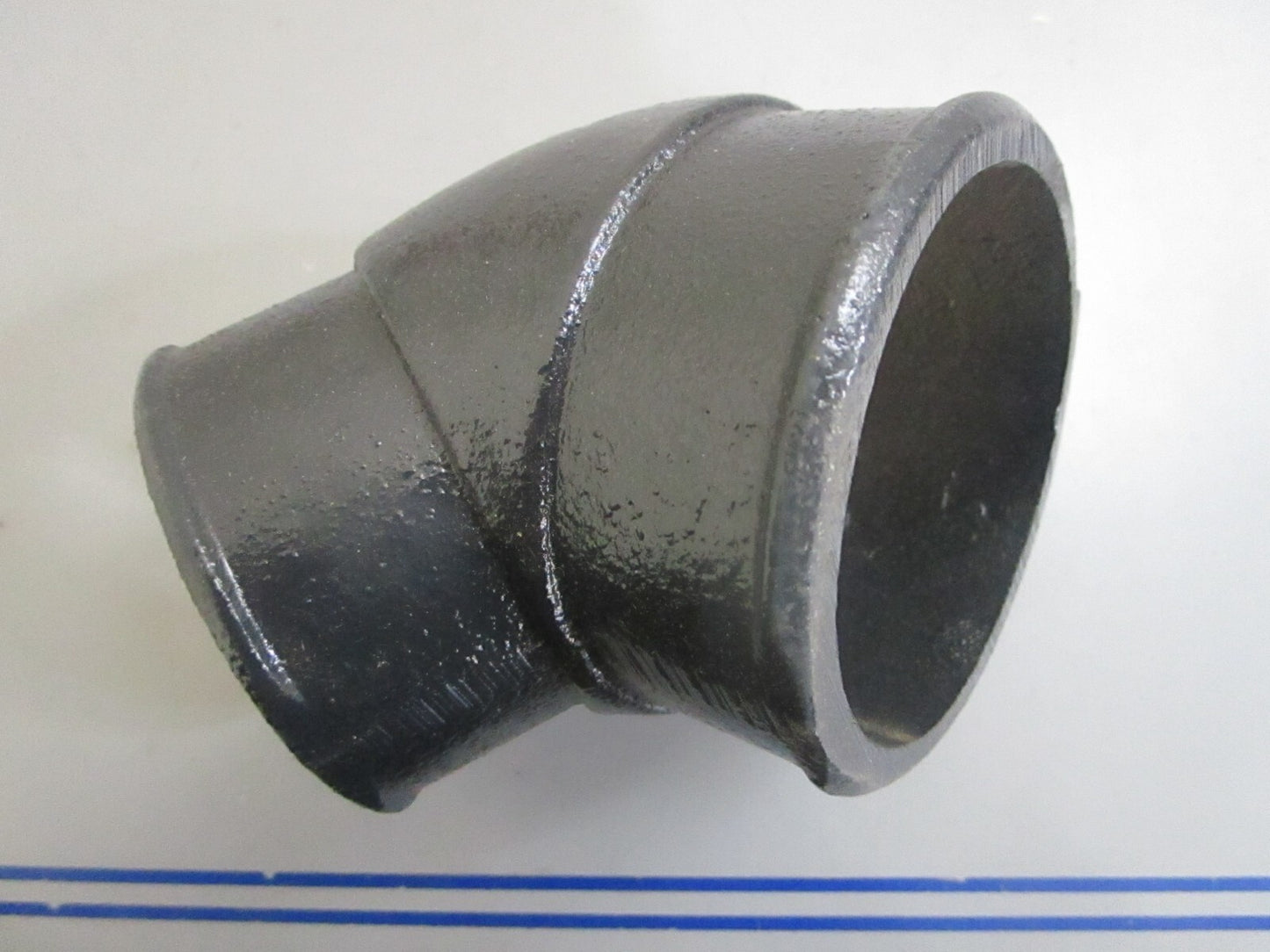 *NEW OEM* 0820 OMC Johnson Evinrude Exhaust Elbow 909258 0909258