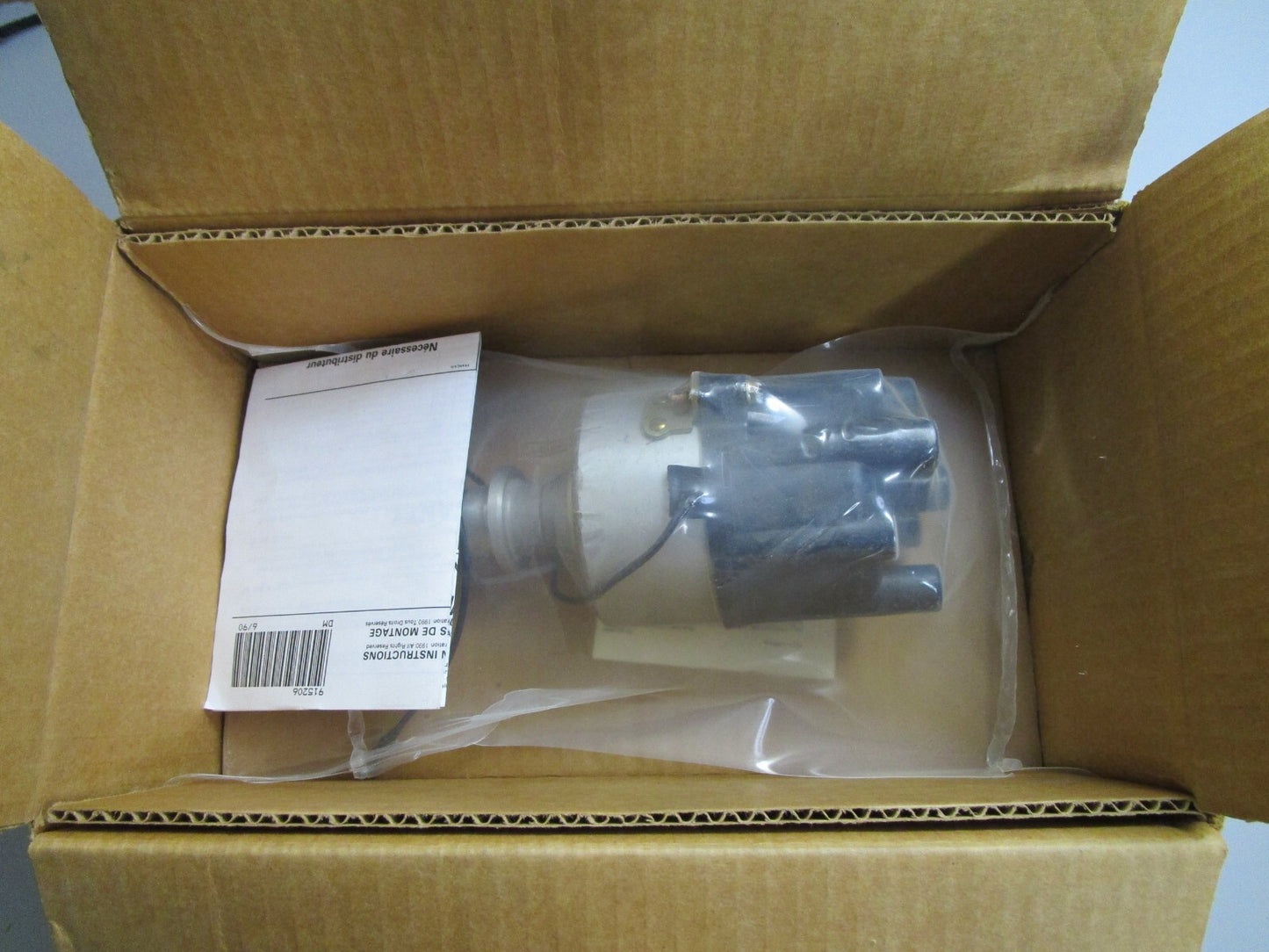 *NEW OEM* 0820 OMC Sterndrive Distributor 987165 097165