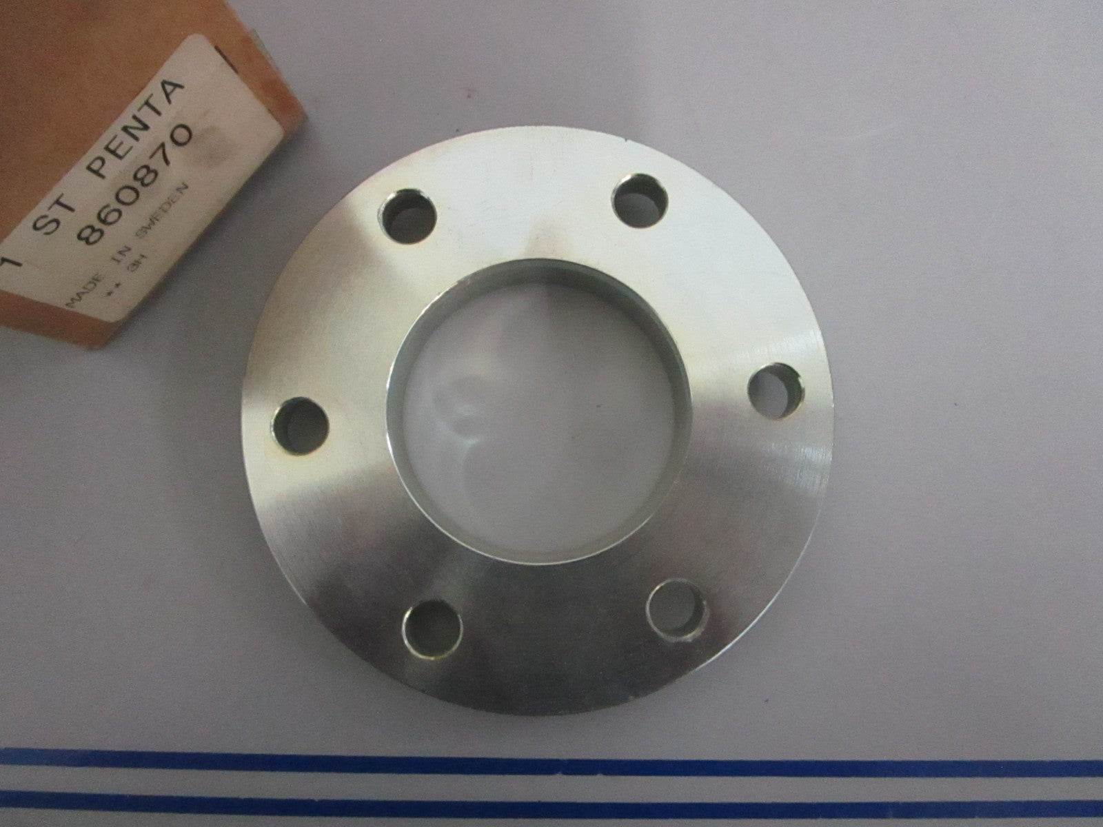 *NEW OEM* 0820 Volvo Penta Spcaer 860870
