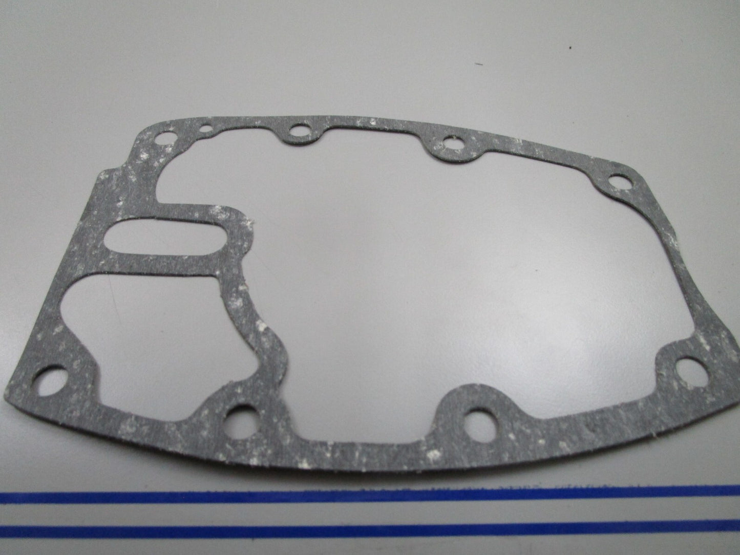 *NEW OEM* 0810 Mercury Quicksilver Gasket 27-26197