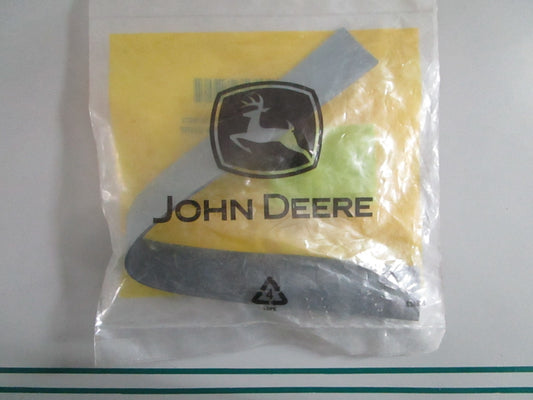 NEW OEM M140775 John Deere Pad 0820