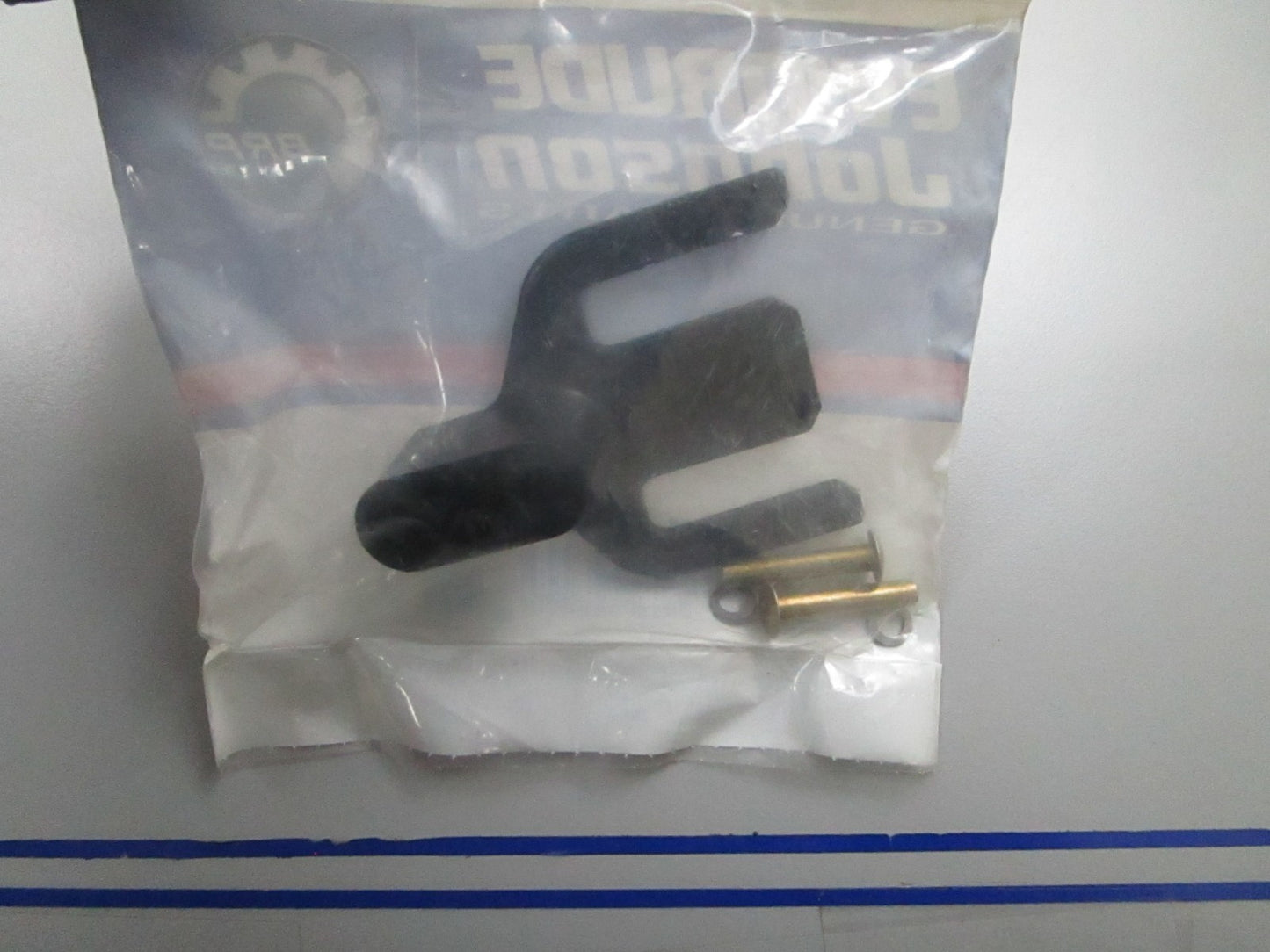 *NEW OEM* 0810 OMC Johnson Evinrude Hook Kit Assembly 434168 0434168