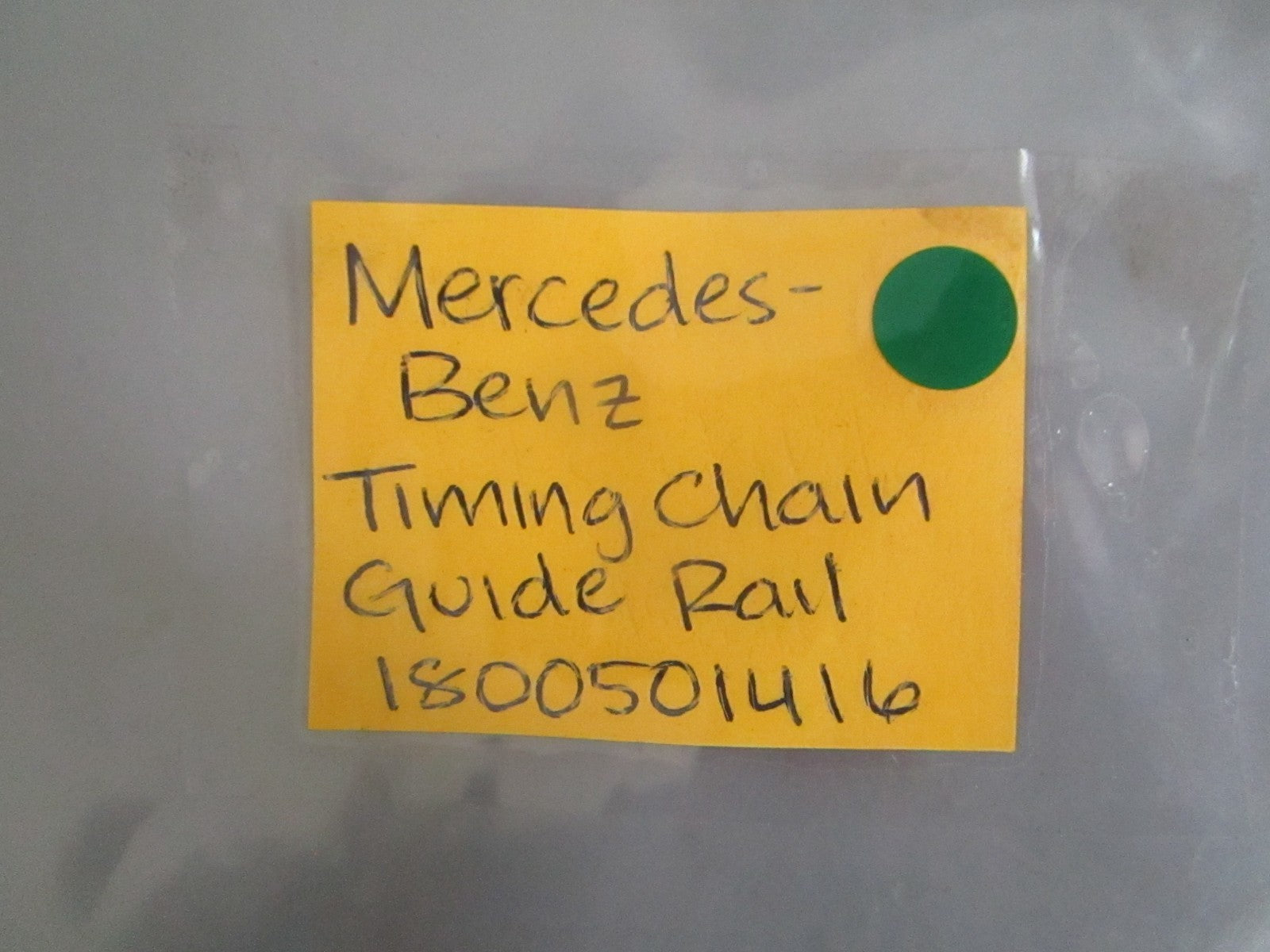 NEW OEM 1800501416 Mercedes-Benz Timing Chain Guide Rail 0820